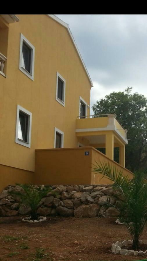 Galboka Nine Apartment Nerezine Exterior foto